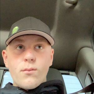 Meet your Posher, Ethan